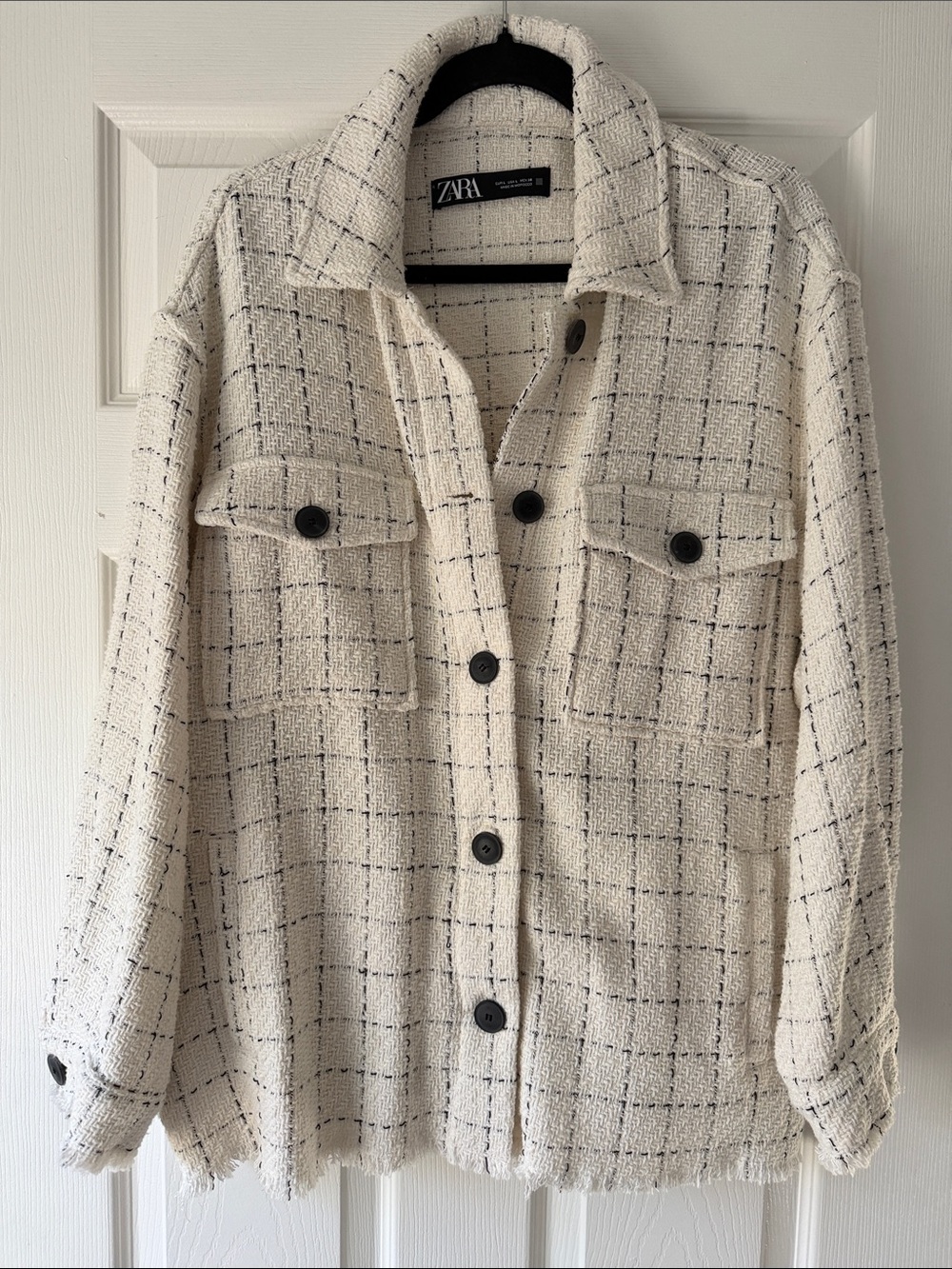 Zara Textured Check Shacket in Cream & Black Size Medium